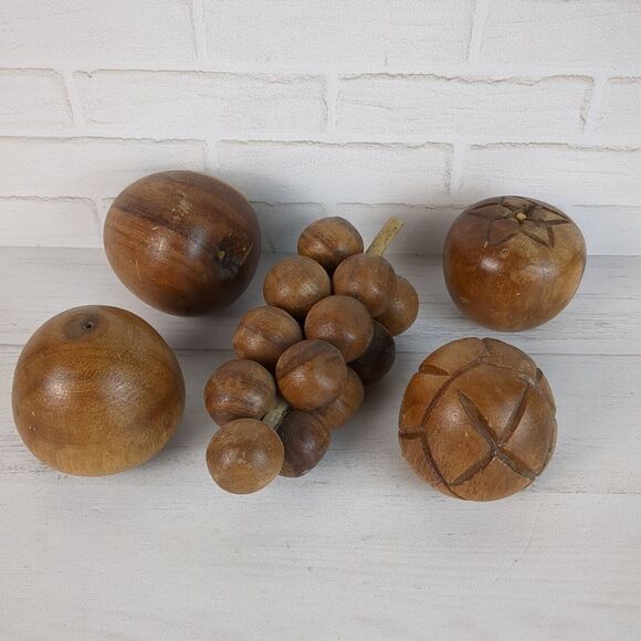 Vintage Wooden Fruit 5pc. Mid Century Home Decor Boho Eclectic Cottage 1960s - Picture 4 of 11